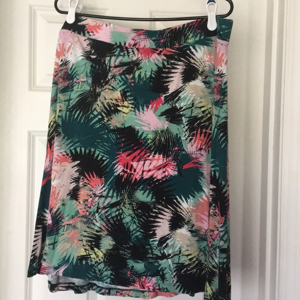 Multi colored skirt-1x by Ava & Viv